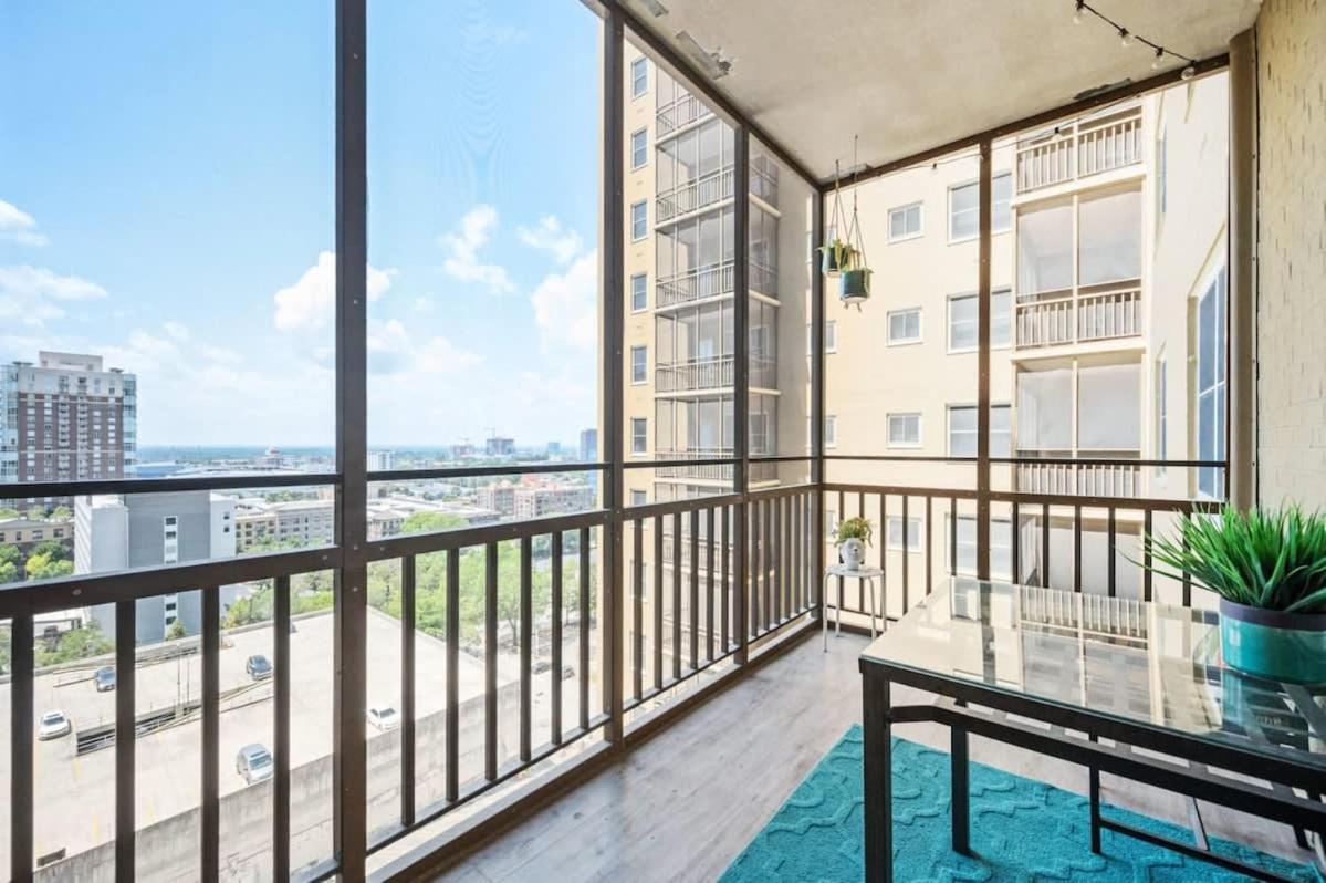 شقة Downtown! Private Balcony! 24 Concierge! Pt11H أتلانتا المظهر الخارجي الصورة