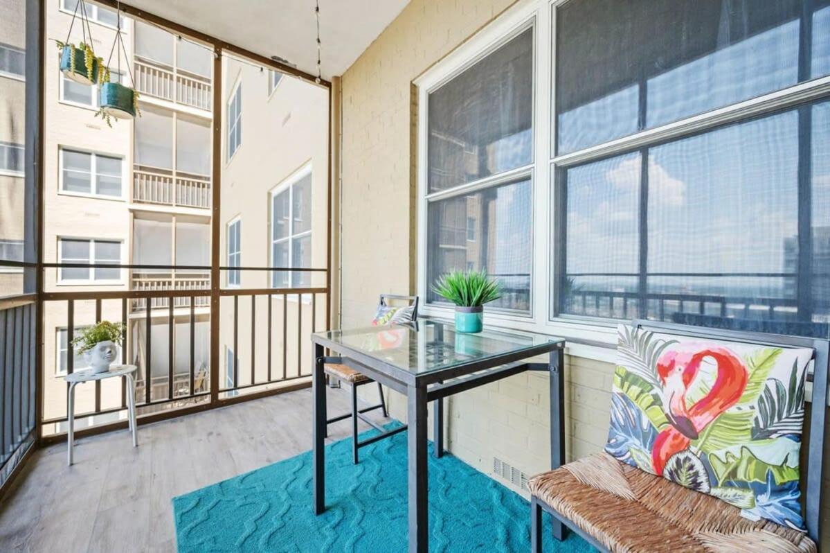 شقة Downtown! Private Balcony! 24 Concierge! Pt11H أتلانتا المظهر الخارجي الصورة